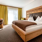 Der Tropolacherhof & Restaurant 3*