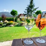 Der Tropolacherhof & Restaurant Hotel 3*