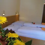 Der Tropolacherhof & Restaurant Hotel