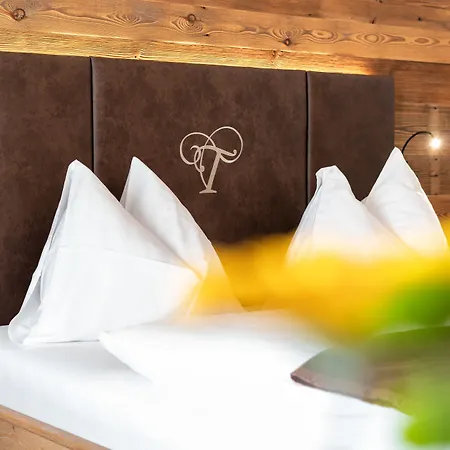 Der Troepolacherhof & Restaurant Tröpolach