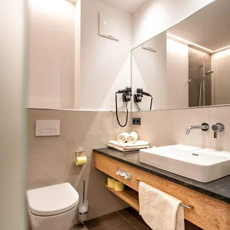 Hotell Der Troepolacherhof & Restaurant