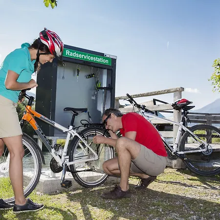 Hotell Der Troepolacherhof & Restaurant Tröpolach