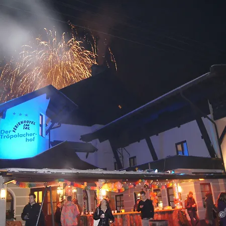 Hotel Der Tropolacherhof & Restaurant 3*