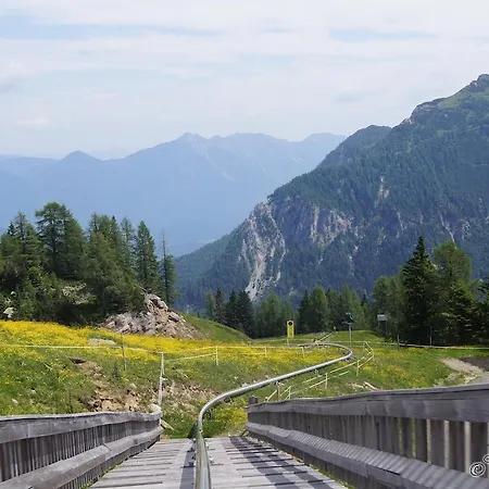 Der Troepolacherhof & Restaurant Tröpolach