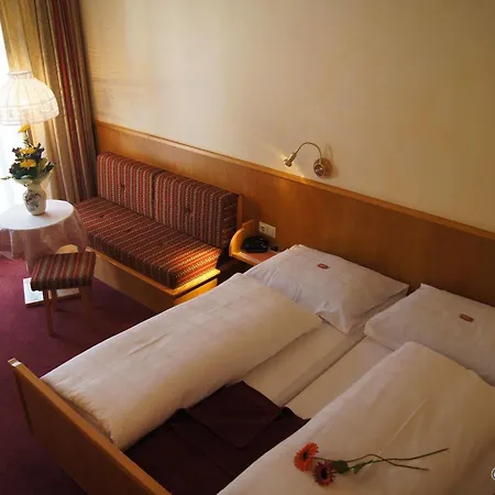Der Troepolacherhof & Restaurant Hotel 3*