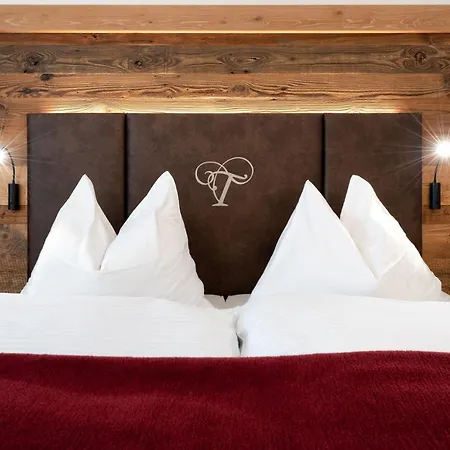 Der Troepolacherhof & Restaurant 3* Tröpolach